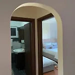 Mollys2apartment Apartament Pogradec