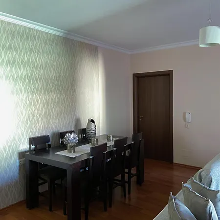 Mollys2apartment * Pogradec